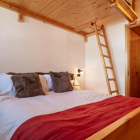 The Aimone - Historic Alpine Retreat Appartamento