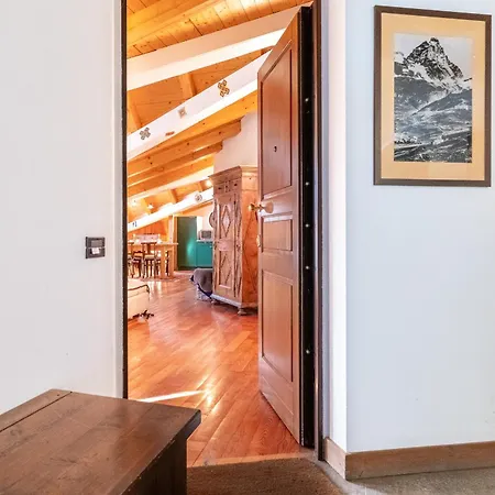 The Aimone - Historic Alpine Retreat * Breuil-Cervinia